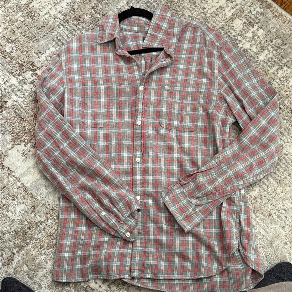 GAP Men's Casual Red and Gray Checkered Shirt